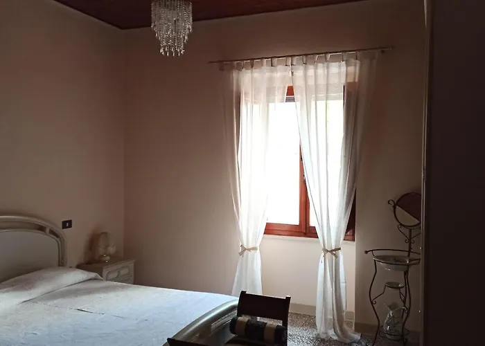 Annalu Iun R5074